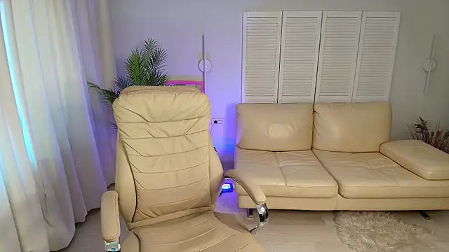 Snapshot of Daniela_Kitty_ chatting on 07.29.26 Daniela Kitty online show from 07.29.26