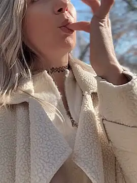 Crazy-Rosa online show from 03.19.26