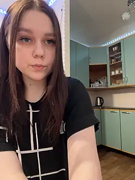 Marylallka5 online show from 01.16.25