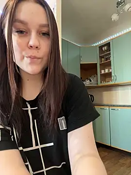 Marylallka5 online show from 01.17.25