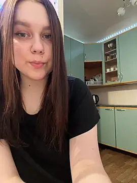 Marylallka5 online show from 02.04.25