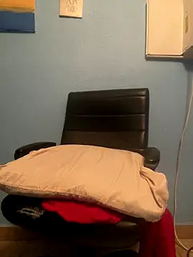 parTy20344 online show from 11.21.25