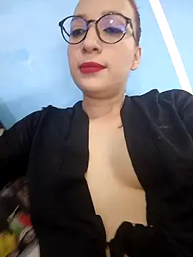 ValeryThunder online show from 02.26.25