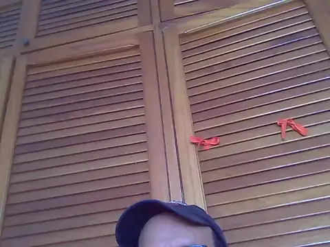 Snapshot of lover_camer chatting on 04.19.26 lover camer online show from 04.19.26