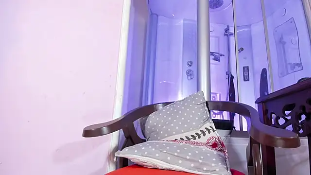 sexy-luna-star-ts online show from 12.03.25