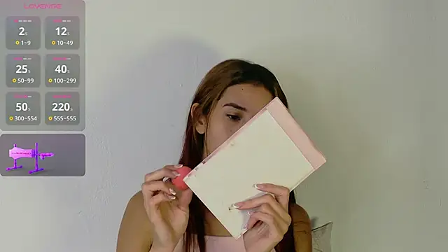 Snapshot of Iamkarlaa_doll chatting on 11.11.25 Iamkarlaa doll online show from 11.11.25