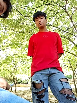 Snapshot of _Ottis_ chatting on 11.01.25 Ottis online show from 11.01.25