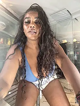 Snapshot of MAREIA_25 chatting on 03.13.25 MAREIA 25 online show from 03.13.25