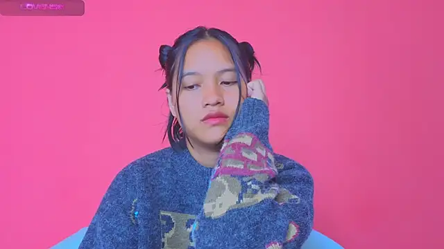 Natsu   online show from 12.04.24