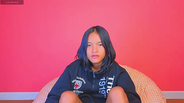 Natsu   online show from 01.21.25