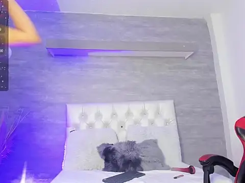 thararouse online show from 03.04.25