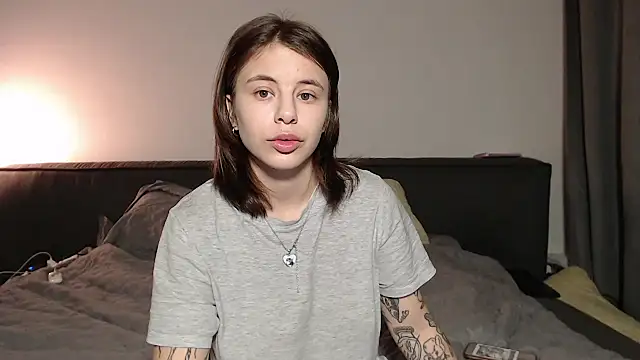 Snapshot of MazzyDoll chatting on 03.12.25 MazzyDoll online show from 03.12.25