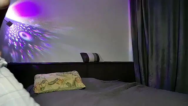 MazzyDoll online show from 11.24.25