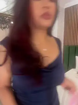 MonicaMoret online show from 03.28.26