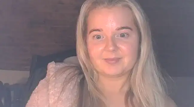 Snapshot of Jessica69G chatting on 01.19.25 Jessica69G online show from 01.19.25