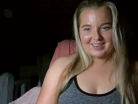 Snapshot of Jessica69G chatting on 10.07.25 Jessica69G online show from 10.07.25