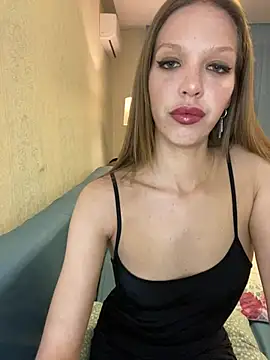 Snapshot of KateMariett chatting on 05.01.26 KateMariett online show from 05.01.26