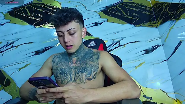 Kevin22 222 online show from 03.15.25