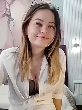 Kelly Cuutie online show from 01.30.25