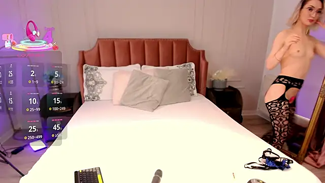 CharmingAnnie online show from 03.05.25