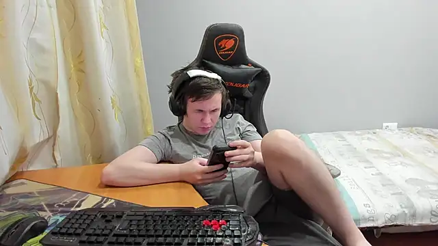 iliaskrislove online show from 02.12.26