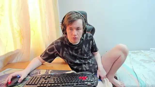 iliaskrislove online show from 04.10.26