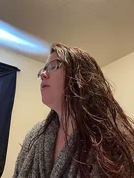 FreakNastyLacie online show from 02.19.25