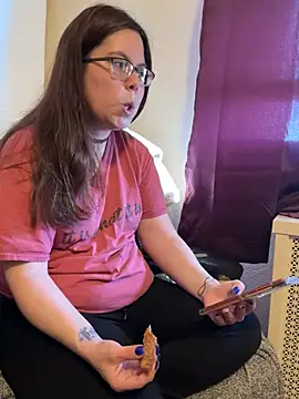 FreakNastyLacie online show from 03.21.25