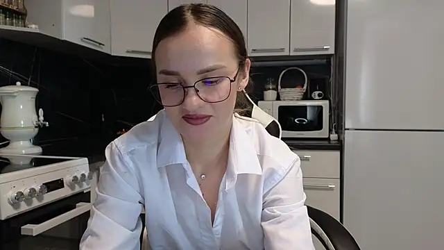 Strip-Lady online show from 02.17.25