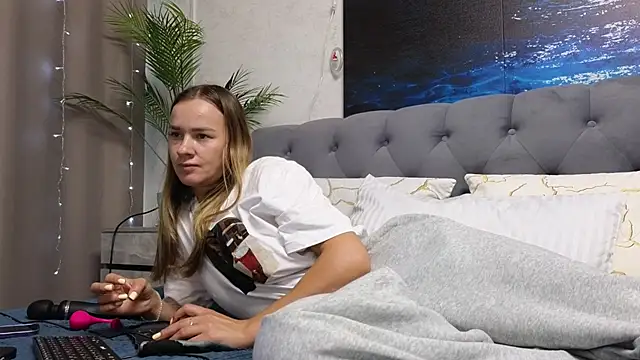 Strip-Lady online show from 07.20.26