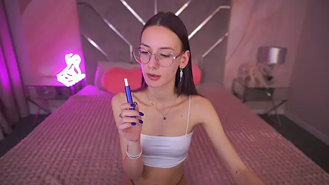 CozyMell online show from 03.21.25