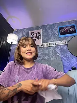 Snapshot of antonelaswete02 chatting on 11.27.25 antonelaswete02 online show from 11.27.25