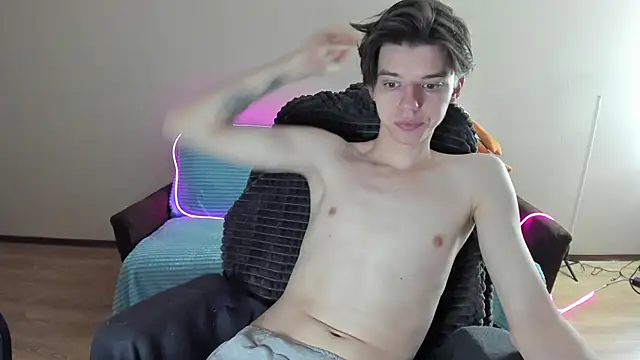 Snapshot of Liam_sexy1 chatting on 12.06.24 Liam sexy1 online show from 12.06.24