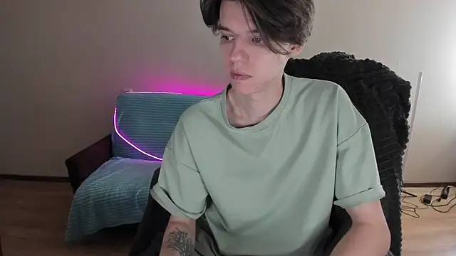 Snapshot of Liam_sexy1 chatting on 01.08.25 Liam sexy1 online show from 01.08.25