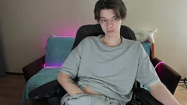 Snapshot of Liam_sexy1 chatting on 01.19.25 Liam sexy1 online show from 01.19.25