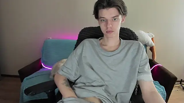 Snapshot of Liam_sexy1 chatting on 01.22.25 Liam sexy1 online show from 01.22.25