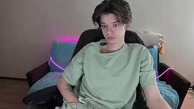 Snapshot of Liam_sexy1 chatting on 01.27.25 Liam sexy1 online show from 01.27.25