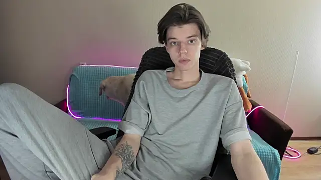 Snapshot of Liam_sexy1 chatting on 02.03.25 Liam sexy1 online show from 02.03.25