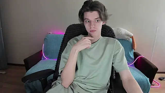 Snapshot of Liam_sexy1 chatting on 02.10.25 Liam sexy1 online show from 02.10.25