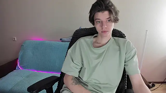 Snapshot of Liam_sexy1 chatting on 02.11.25 Liam sexy1 online show from 02.11.25