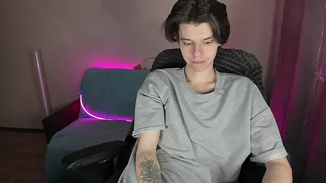 Snapshot of Liam_sexy1 chatting on 03.06.25 Liam sexy1 online show from 03.06.25