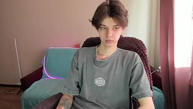 Snapshot of Liam_sexy1 chatting on 03.17.25 Liam sexy1 online show from 03.17.25