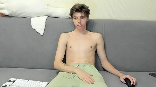 Snapshot of Liam_sexy1 chatting on 11.02.25 Liam sexy1 online show from 11.02.25