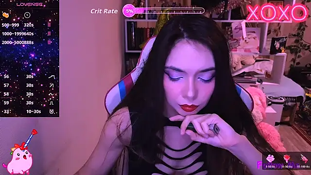 Snapshot of Sia_Shine chatting on 11.02.25 Sia Shine online show from 11.02.25