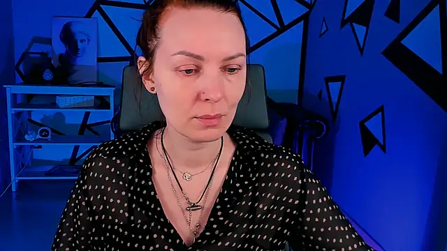 VandaRossi online show from 12.20.25