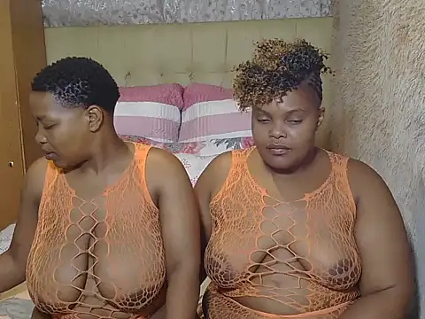 Snapshot of Xxxsluts chatting on 01.13.26 Xxxsluts online show from 01.13.26