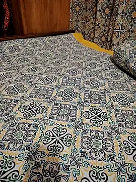 siam607022 online show from 10.03.25