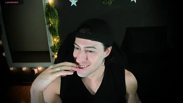 Snapshot of newjeff chatting on 05.02.26 newjeff online show from 05.02.26