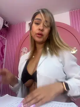 JoannaStanford online show from 09.12.25