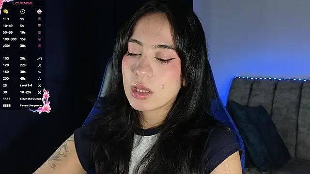 ZaraDames  online show from 03.06.26